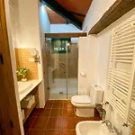 La Buganvilla *